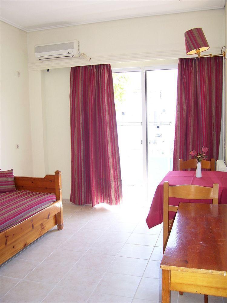 Bristol Apartments Kos-stad Buitenkant foto